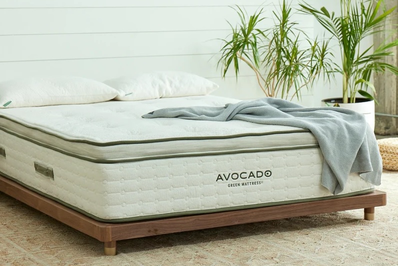 Malibu low profile platform bed with mattress directly on slats
